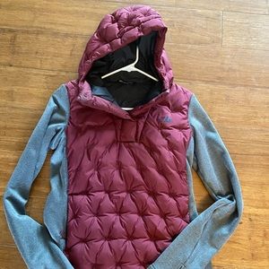 North face pullover